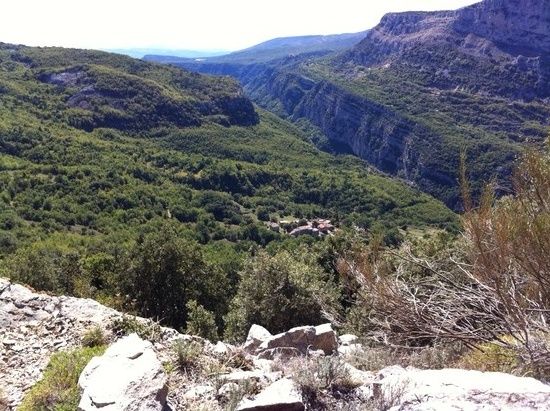 Gorges du Loup mit Courmes