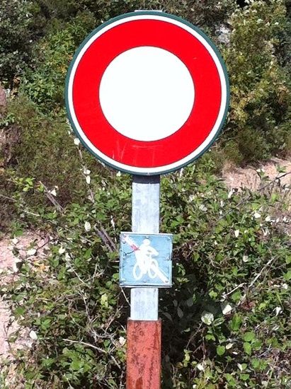 Schild im Esterel