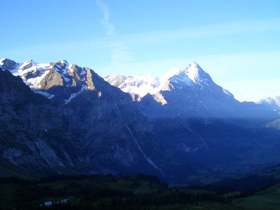 9 Blick auf den Eiger