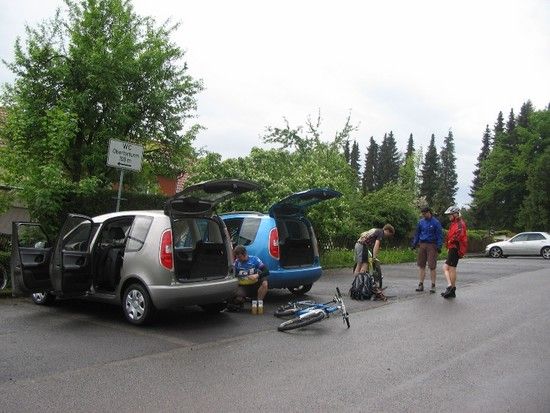 Bikebau bei leichtem Regen am Startpunkt in Bad Orb