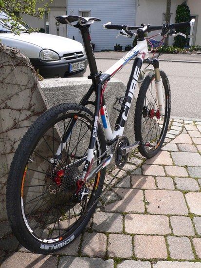 hinten