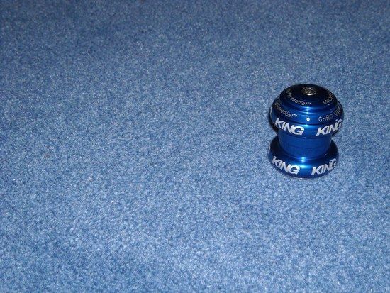 chris king blau 