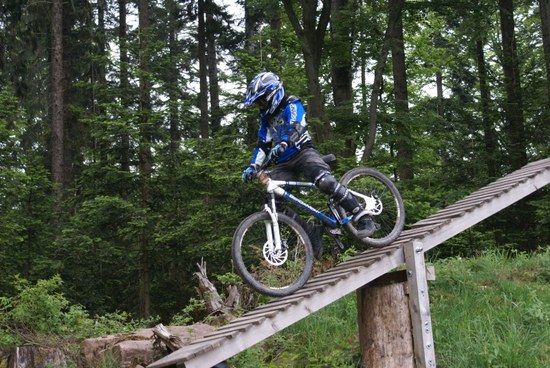 Absturz an der Wippe