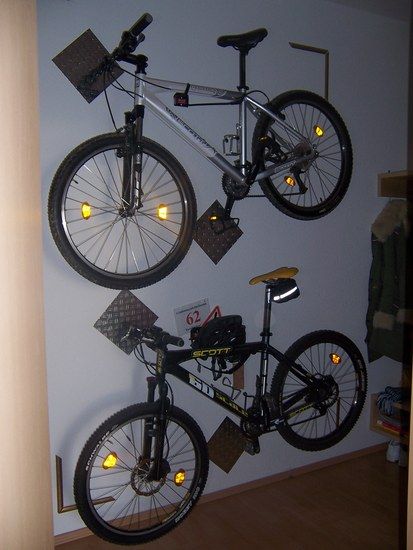 Scotts an der Wand
