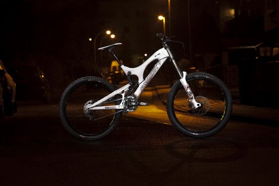 Santa Cruz V10 2010