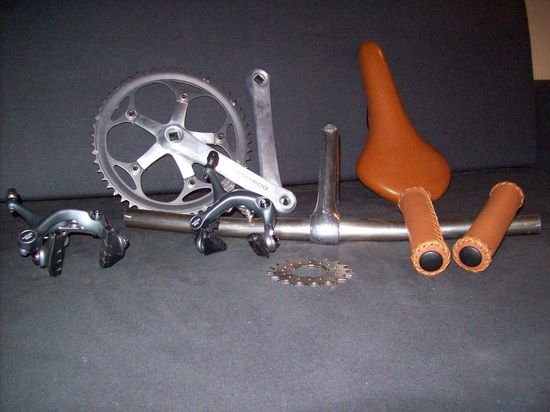 04 Anbauteile1