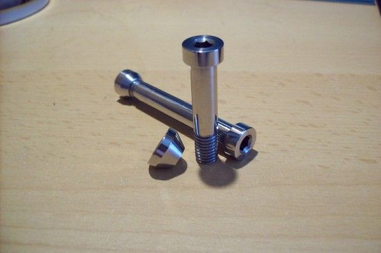 CanyonTorqueFr-Dämpferbolzen