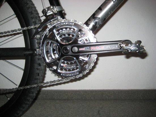 Race Face DEUS XC Kurbel am Element