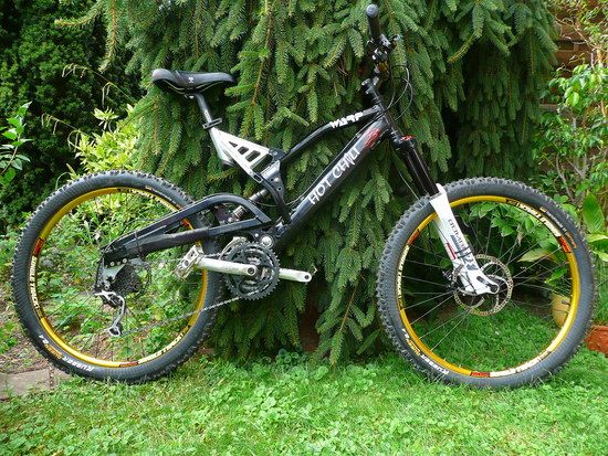 Hot Chili Warp 210 