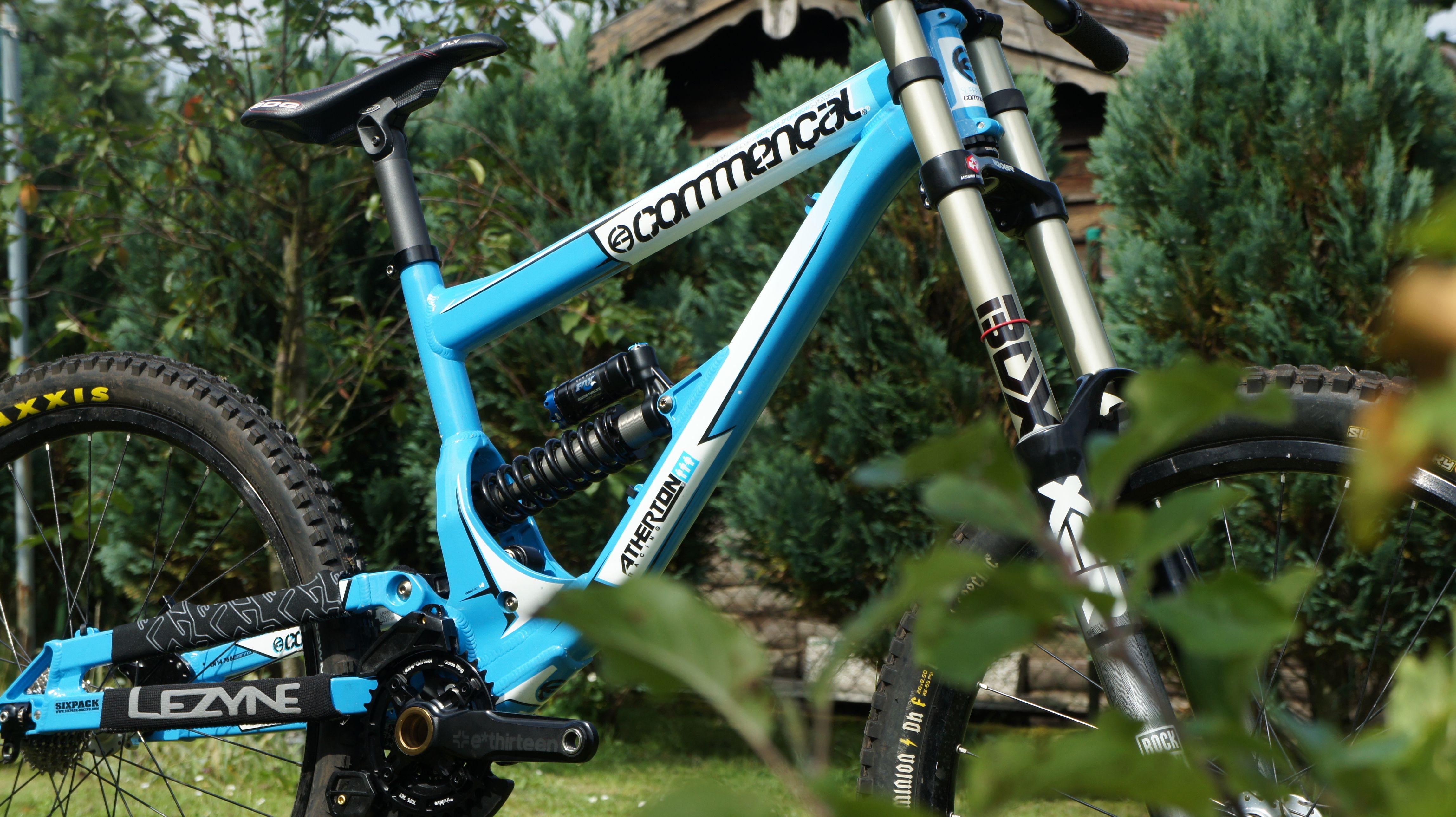 Commencal supreme dh 2011 discount