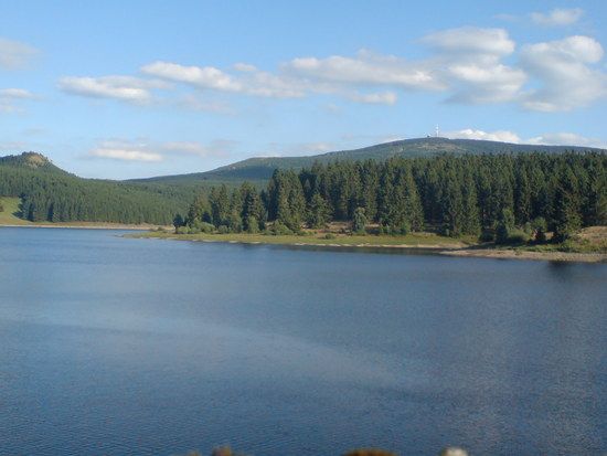 Blick auf den Brocken vom Eckerstausee