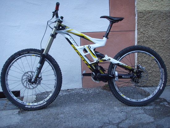 ScottGamblerDH102011.c