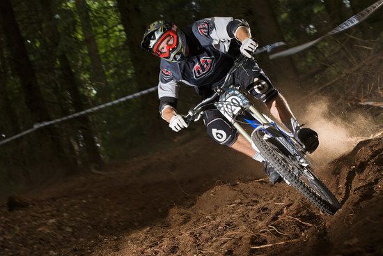 IXS 08 RH 8059