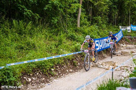 Margot Moschetti vor Yana Belomoina, wie auch im Ziel.