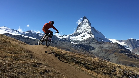 Schwerelos vorm Hörnli