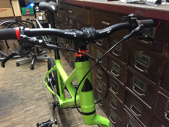 Cannondale Hooligan 2015 Di2, all stickered up!