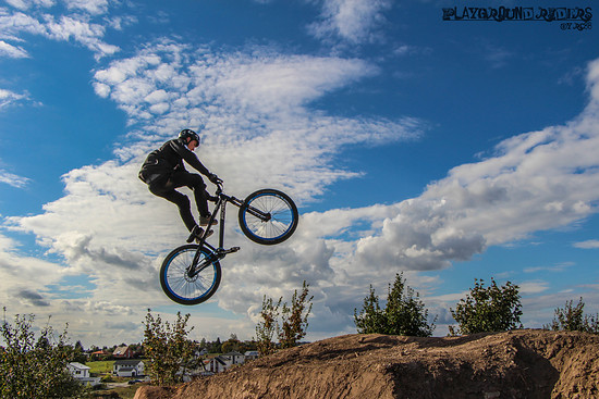 Playground Riders Dirtjump Contest Deutsche Freestyle Mountainbike Tour - DFMT Series