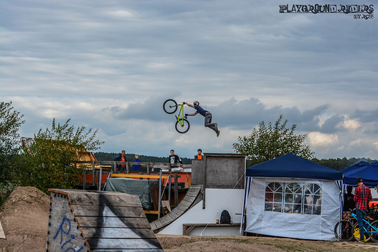 Playground Riders Dirtjump Contest Deutsche Freestyle Mountainbike Tour - DFMT Series