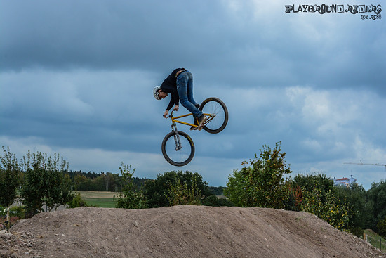 Playground Riders Dirtjump Contest Deutsche Freestyle Mountainbike Tour - DFMT Series