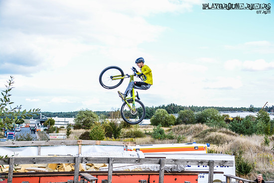 Playground Riders Dirtjump Contest Deutsche Freestyle Mountainbike Tour - DFMT Series