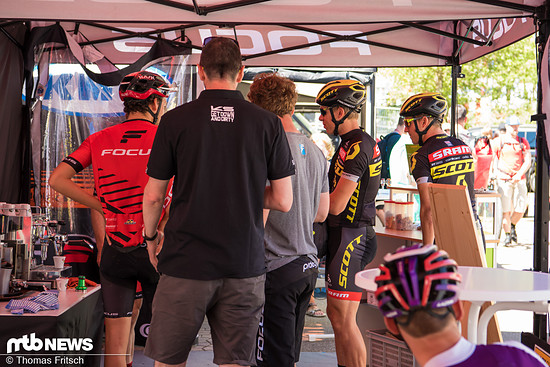 Gibts hier was umsonst? Ja, ziemlich guten Kaffee