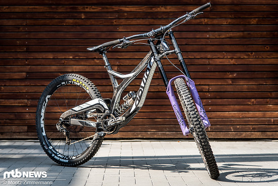 Wir konnten die neue Formula Nero R-Federgabel exklusiv in Val di Sole testen.