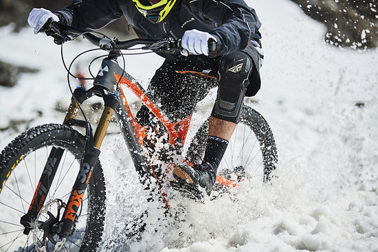 Jackson Davis- Mega 275 C Factory (4)