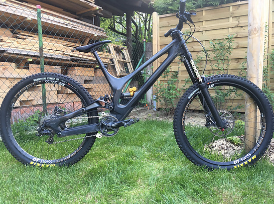 Specialized Demo 8.1 Carbon 2016