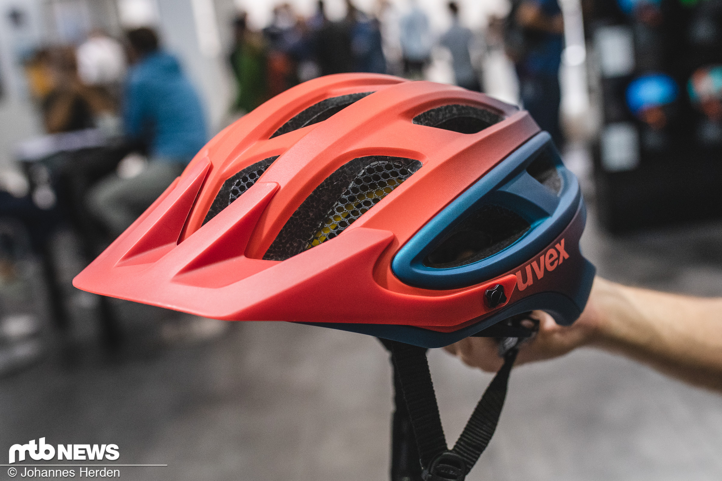 Eurobike 2019: Uvex – Helme, Brillen & ein Blick in die Zukunft –