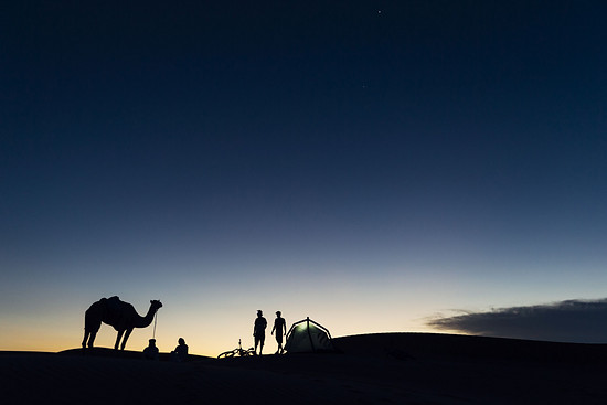 Einst ein weißer Fleck auf der Landkarte, nun hat der Oman durch die Reise bei Gerhard wundervolle Farben angenommen