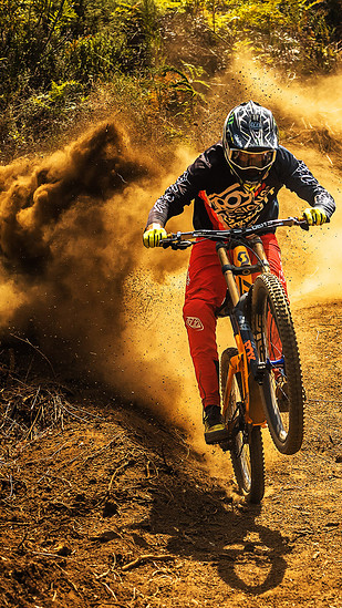 scott-sports-actionimage-a-dogs-life-episode-3-south-africa-brendan-fairclough-photo-by-eric-palmer-EP2 9388-story