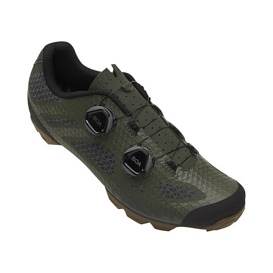 Der Schuh ist sowohl als Herren-Modell ...
