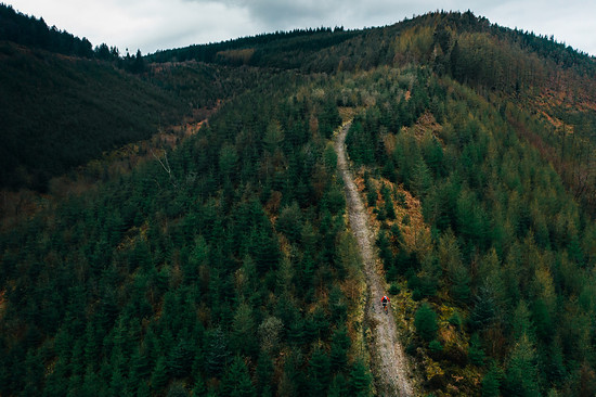 20190405-Rachel-Atherton-The-Old-World-Tillmannbrothers-Julian-Mittelstaedt-jmvotography-DJI 0044
