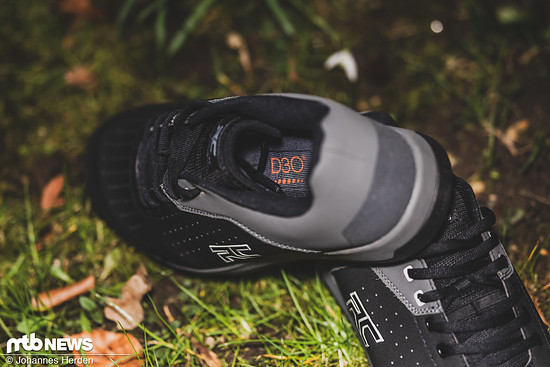 Wie schon von anderen Ride Concepts-Schuhen bekannt, soll eine D3O-Innensohle für zusätzliche Stoß-Absorption schützen.