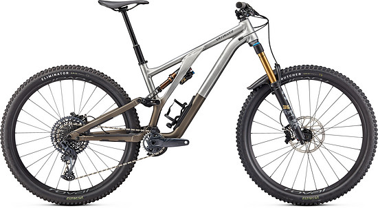 Nachdem sich das Carbon Stumpjumper Evo bereits großer Beliebtheit erfreuen konnte