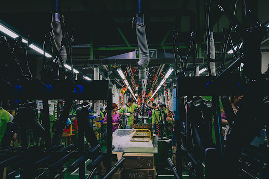22-merida-about-us-our-milestones-2015-e-bike-production-facilities-01