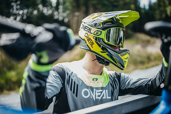 oneal 2022 bike backflip-helmet-strike element-fr-jersey b-50-goggle 3