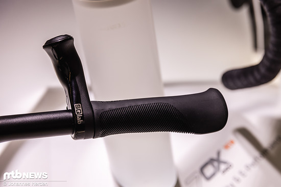 Am Flügelgriff scheiden sich die Geister! Der SQlab 70X 2.0 soll zwischen Tour und Bikepark Grip und Ergonomischen Komfort bieten.