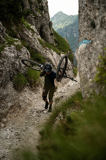2025 Fulcrum Metal Carbon action 03 @mountain imagery