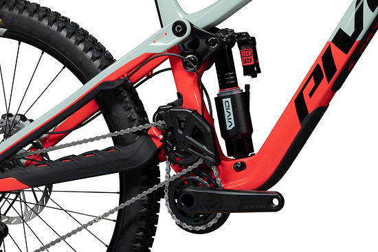 Phoenix Mid-High Pivot