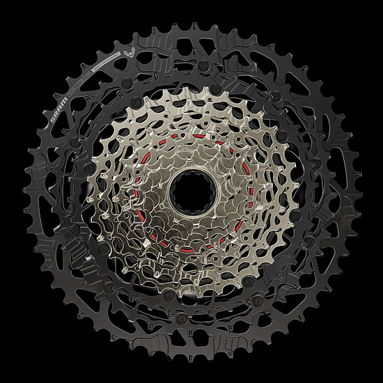 002418141000-CS-XS-1270-T-TYPE-10-52-c-DS