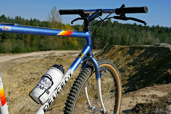 Chas Roberts Peugeot Tim Gould 1988-89 cultMTB  07