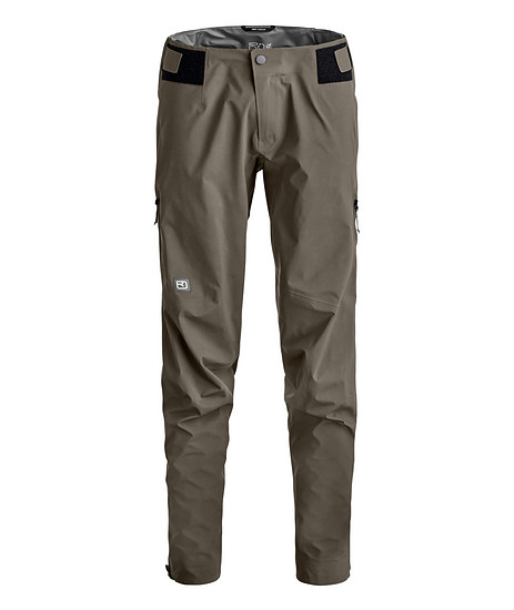 Die Sequence Gore-Tex Pants kosten 400 € (UVP).