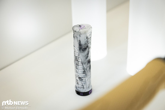 Die vierte Sonderfarbe stellt das 7OX 2.0 Pro ltd. ION-Modell