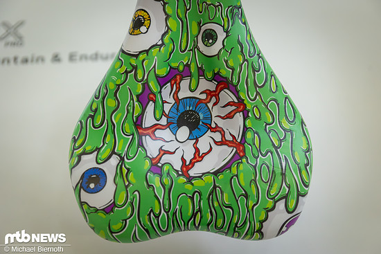 Technisch identisch zum 60X 2.2 Modell, dabei nur richtig wild.