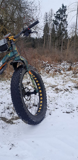 M20 -2 Grad, bewölkt, kalter Wind