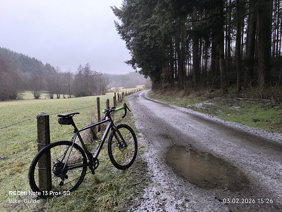 Egal, was für ein Wetter, dann nimmt man halt den Dreckscrosser