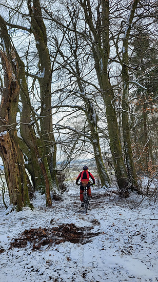 2026-02-15 11:45 Olivia die Welt zeigen